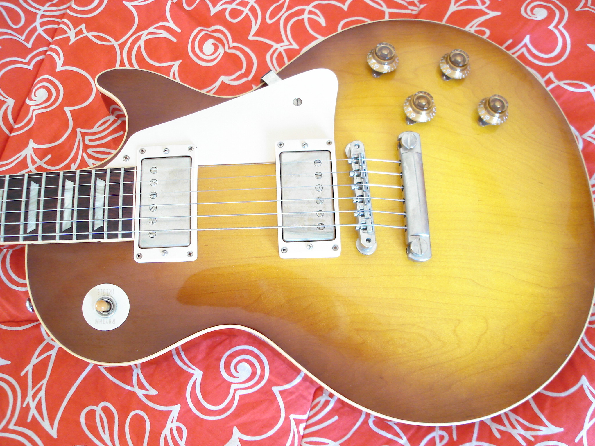 Gibson Les Paul R8